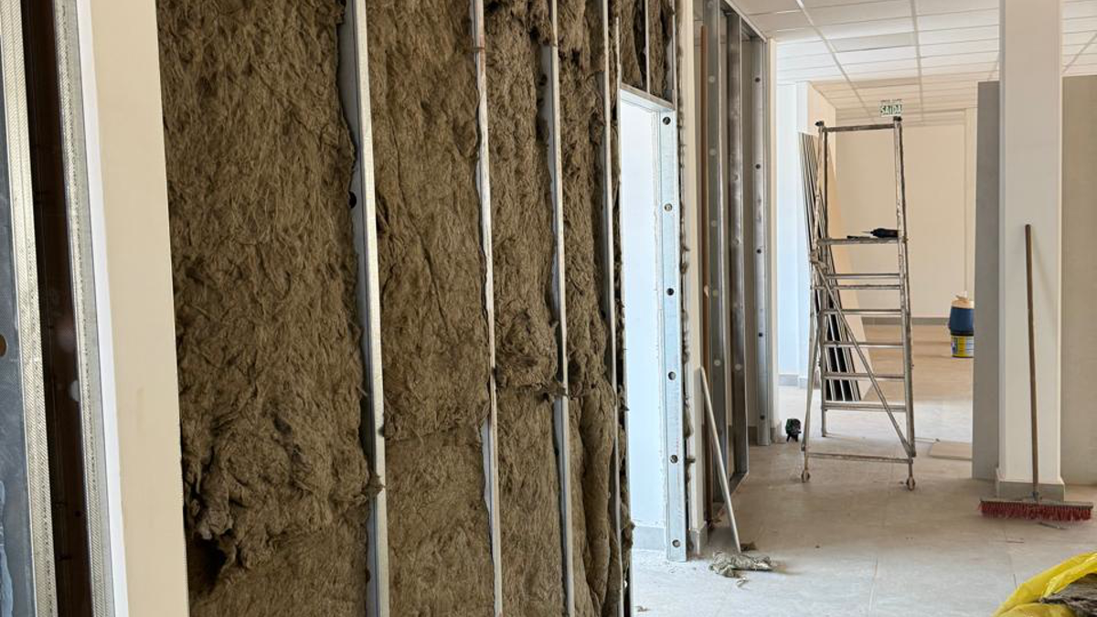 Divisória Retrátil ou Drywall: qual escolher para seu projeto?